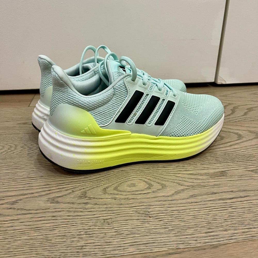 Adidas UltraDream Bold Sneaker